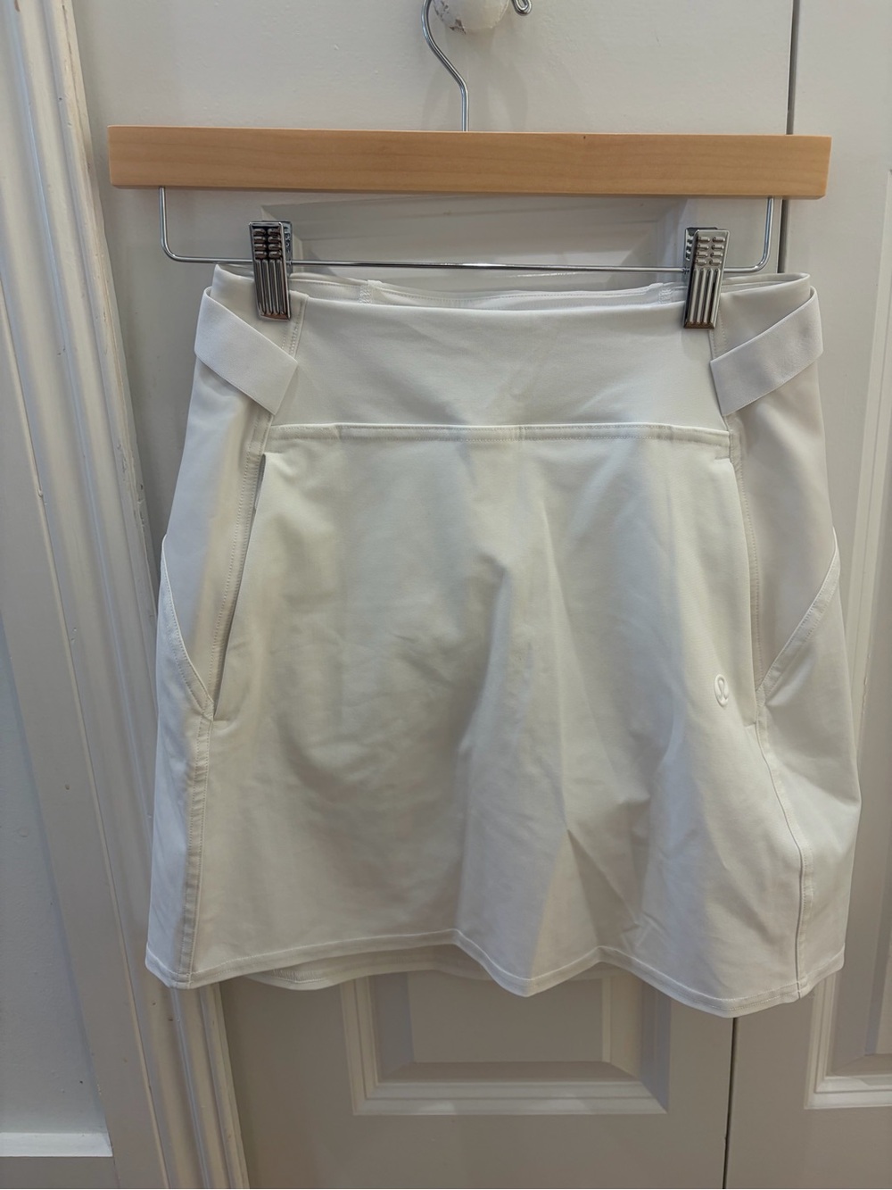 Lulu White Women's Golf Skort